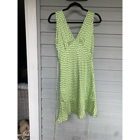 Peppermayo NWT Audrey Vintage Slip Dress in Lime Check, Size 6, MSRP $75 - Picture 8 of 14